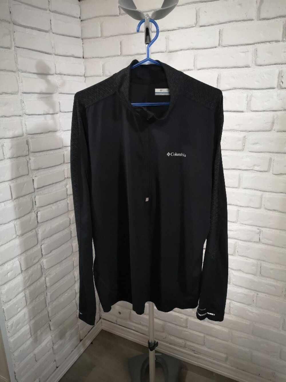 Columbia Omni-Wick Men's Size Large Black 1/2 Zip Long Sleeves Straight Fit Polo